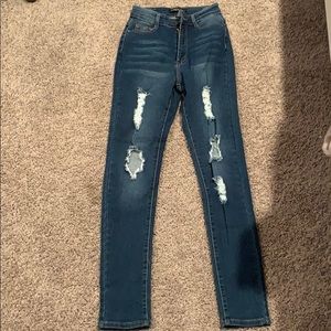 ripped high waisted dark wash skinny jeans UNWORN